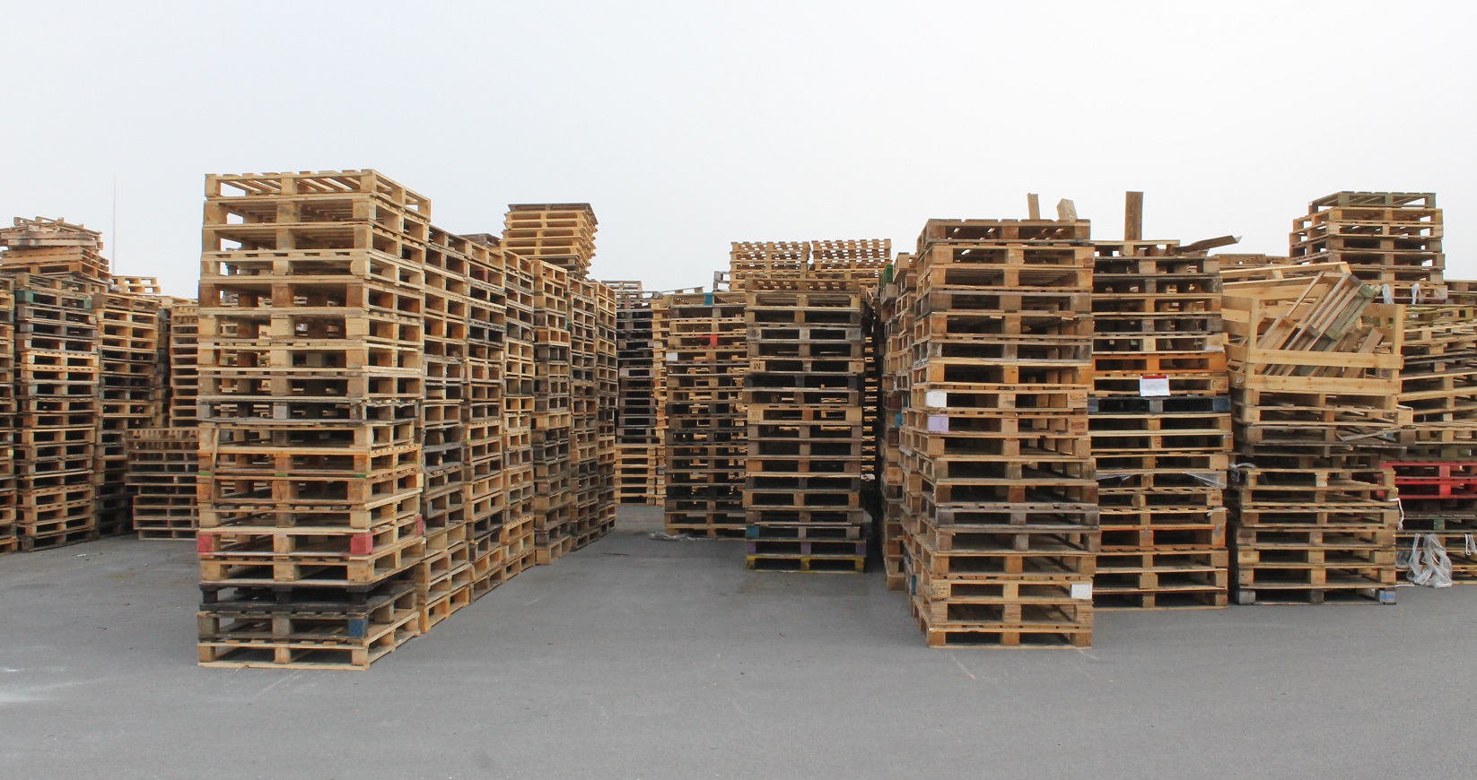 Pallets to sort